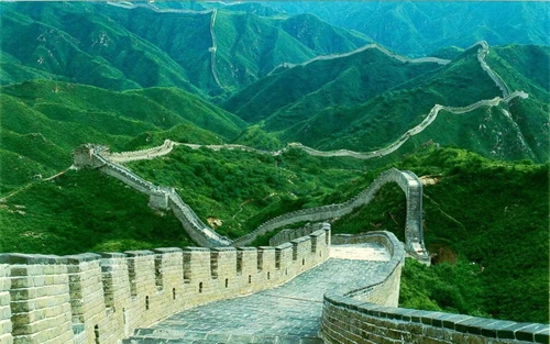 当亲情与现实碰撞：春节团聚的冷暖思索