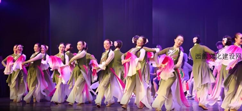 南充“新华大舞台”有梦想你就来