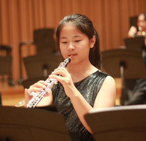 成都15岁女孩唐梓恩 用歌声诠释青春梦想