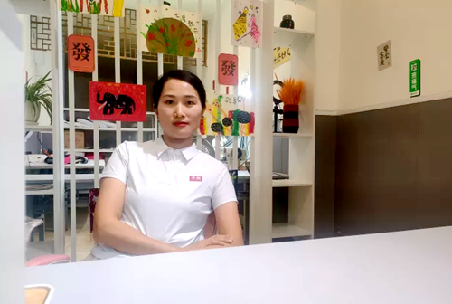 南充“婉艺精工织补” 陈春毅：让旧衣裤重获新生