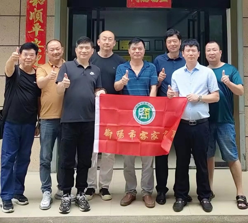 喝酒不醉诀窍:宜慢不宜快